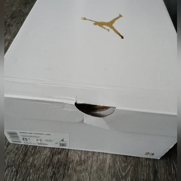 Women's Air Jordan 1 MD  Size 8.5 - Picture 9 of 11